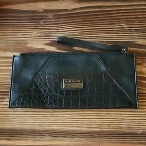 Kenneth Cole Reaction wristlet